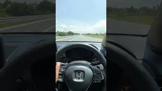 Honda Amaze Cruising at 100kmph with Cruise Control & Lane Keep Assist #hondacarsindia #hondaamaze