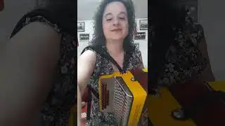 A estação da primavera muito bem cantada pela grande Canarinha.
