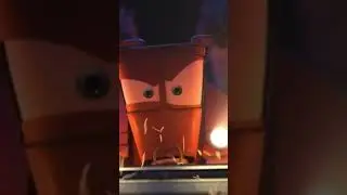 Мэтр и МакКуин убегают от Френка #cars #disney #pixar