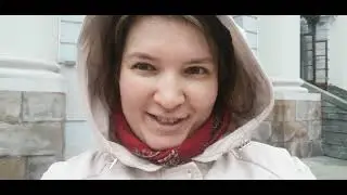 Неподалеку от станции метро 