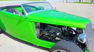 1933 Ford Roadster