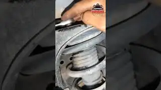 How to Remove Shock Absorber Toyota Hilux #shorts #viral #shortvideo #trending #hilux