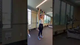 Dumbbell overhead press