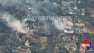 #ukrainian Bradley IFV fires at a #Russian positions || Drives over a mine || 2 out 3 crew escape