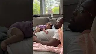 What can I say, this Black dad is present, active, and snuggly 😂#daughterlove #fatherdaughter