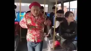 Funny guy singing on bus...