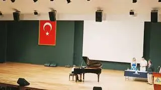 Uras Efe Değerli - W. Gillock, Holiday in Paris