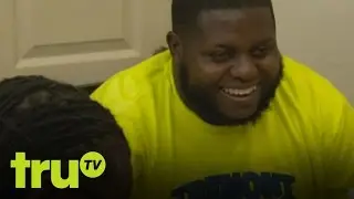 South Beach Tow - Embarrassing Mom Comes To Dinner