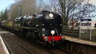 35028 &ldquo;Clan Line&rdquo; arrives and departs Sherborne with the Sherborne Christmas Carol 3rd December 2025