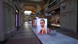 Светодиодные кубы Burberry, ГУМ, Москва, 2019