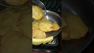 methi masala puri #shorts #shortvideo #shortsfeed #methimasalapuri #methipuri #methipoori #ytshorts