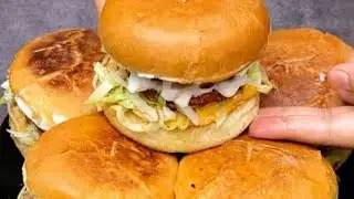 Momo burger recipe/ Burger momo/ Street style burger momos recipe/बर्गर recipe 😋