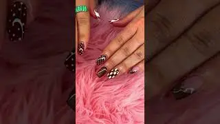 #fallnailideas #nailinspo #plagelnailpolish #cateyenails #teddybearnails
