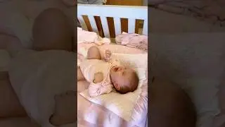 Beb&ecirc; Reborn chorando