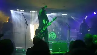 Fore fighters - All My Life -   Live at Yardbirds Grimsby 31.12.25