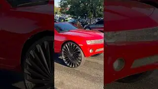Chevy Camaro Vert on 32&rsquo;s Riding