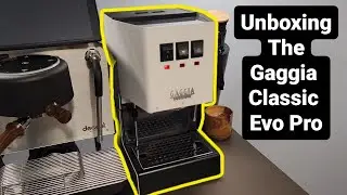 Gaggia Classic Unbox | First Look First Pull