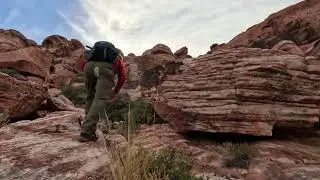Scrambling Adventure in Calico Basin: Slab Rift and More #Climbing