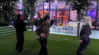 King rana balla con Giulia