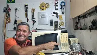 MICRO-ONDAS PAROU DO NADA E NÃO É FUSÍVEL  