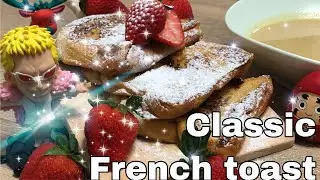 Classic french toast with cinnamon sauce