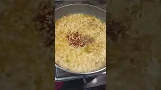#shorts / fried onion Maggie 😋 / #trending #maggi #maggirecipe #easyrecipes #foodshorts #viral