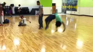 Wreckless Dance Crew Rehearsal! (boredom)
