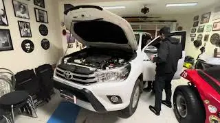COMO TROCAR FAROL NEBLINA LED FAROLETE HILUX 2016 2017 2018 2019 2020 PASSO A PASSO COMPLETO