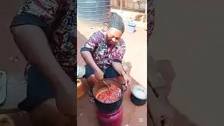 Let's cook for my family of 13 🤗#fypシ゚viral #familyvlog #cooking
