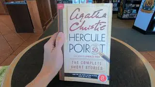 HERCULE POIROT THE COMPLETE SHORT STORIES AGATHA CHRISTIE BOOK BOOKS CLOSE UP AND INSIDE LOOK
