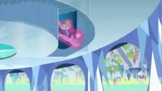 Twilight uses a gravity spell - MLP FiM 