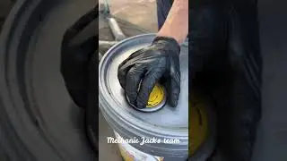medium duty truck maintenance servicing