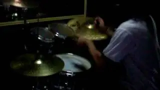 Dennis Kreimer na escola de M&uacute;sica CIA GROOVE.
