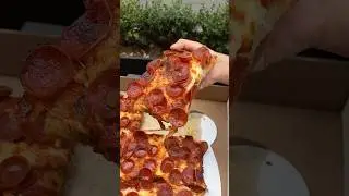 Sicilian Pepperoni Pizza from Upside Pizza!! 🔥🤤🍕 #pizza #cheese