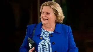 Ros-Lehtinen: Cold War &lsquo;Not Over&rsquo; in Cuba