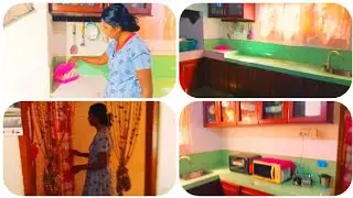 මගේ  ගේ ඇතුලේ kitchen එක...