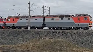 2ЭС6 300 ВЛ10У 970 и 2ЭС6 200