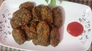 মিক্সড শাকের পকোড়া।খুবই সুস্বাদু এবং দারুণ স্বাদের। 