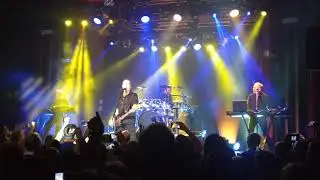 OMD - ENOLA GAY / Live in Barcelona 21-10-2019 Sala Apolo