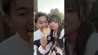 I like eat!!!🐭🩷🩵couple video2025 #カップル #couple #disney #halloween #food#tiktokvideo