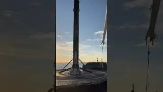 Closeup of Falcon9 Landing on a Droneship!