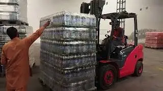 Stacking & De-Stacking Pepsi Pallets for Sorting Expiry Date  @ForkliftSkills