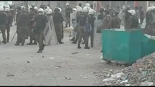 TLP Protesters and Police Clash, several injured including Police Officials | Pakistan Ki Awaz