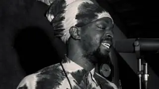 Vibronics feat. Jah Marnyah 'Tralalalala' Official Music Video