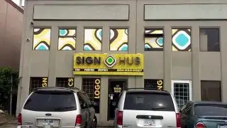 Sign HUB from distance 1