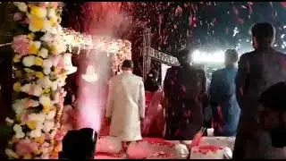 flower shower machine