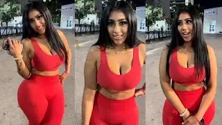 Она хотела мой номер