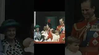 Lovely moment when the Queen holds baby Prince Edward on the balcony #royalfamily #queenelizabeth