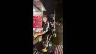 🔴 LIVE Chinese Street Food &ndash; Egg Fried Rice Cooking 🔥