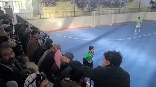 گزارش  فوتسال در بزرگ‌ترین مجتمع ورزشی جاغوری زیبا. تیم ولی‌عصر تکری‌گولنگ مقابل تیم حاجی علی جان. 